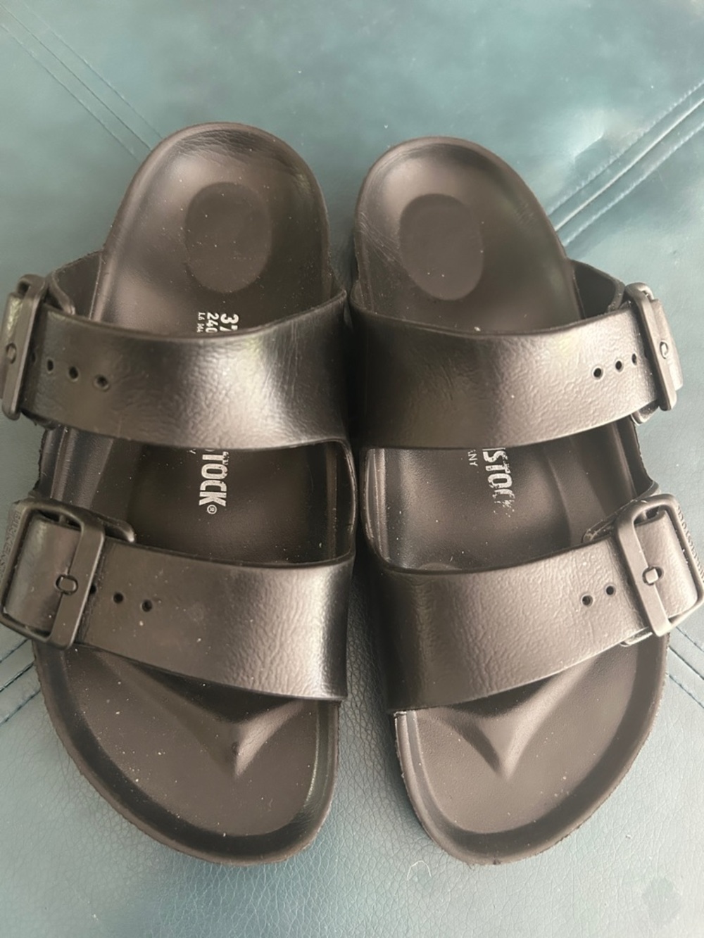Birkenstock Women's Arizona Essentials Sandals 37 size 6